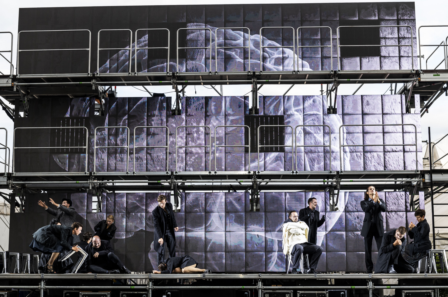 Musical in der Freiluftarena: "Jekyll & Hyde" im Merziger Zeltpalast - Foto: Rolf Ruppenthal / 3. Aug. 2021