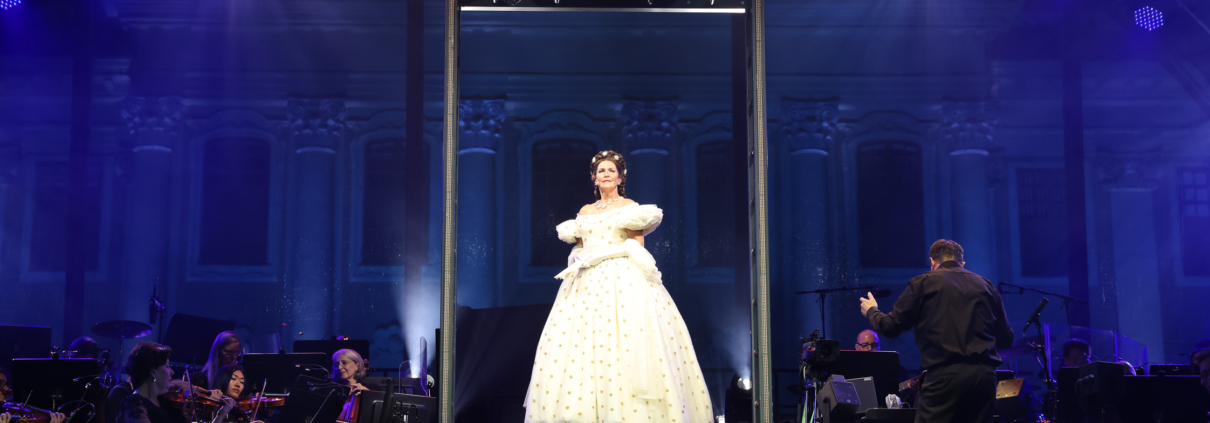 Elisabeth - Credits: Katharina Schiffl