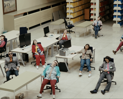 DIE TÜTEN AUS DER VERWALTUNG - Theater Thikwa und der Musiktheatercombo glanz&krawall - Credits: Greta Markurt