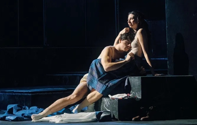 Spring Awakening - Credits: Marco Sommer - Volksoper Wien
